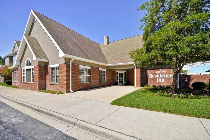 Residence Inn by Marriott Jacksonville Airport — building