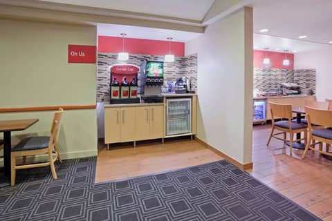 TownePlace Suites by Marriott -Minneapolis West/StLouis Park — photo 2