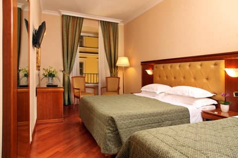 Hotel Serena srl — hotel room