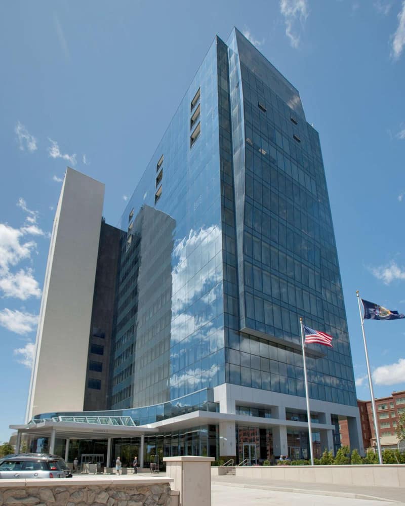 Embassy Suites Buffalo — building