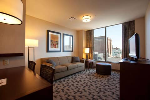 Embassy Suites Buffalo — photo 7