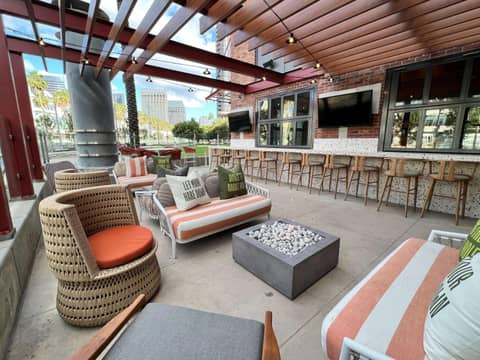 Hilton San Diego Gaslamp Quarter — photo 4