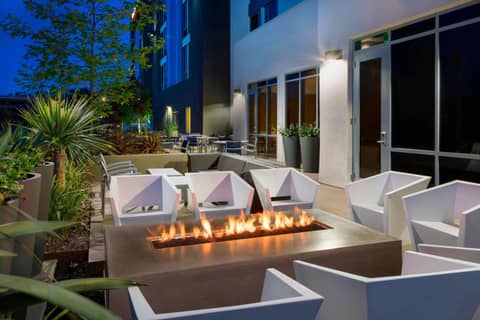 SpringHill Suites by Marriott San Diego Mission Valley — balance & terrace