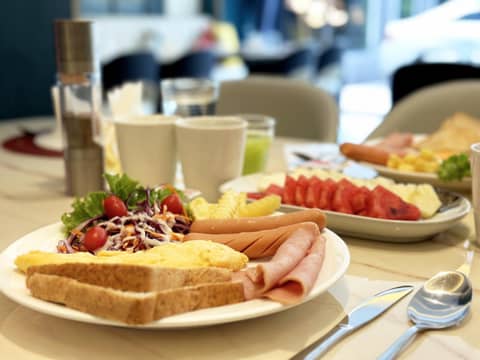 SQ Boutique Hotel — dining