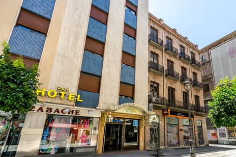 Hotel Sacromonte — building
