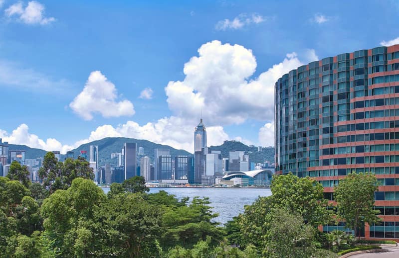 New World Millennium Hong Kong Hotel — building