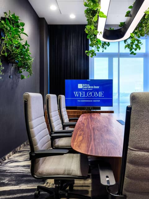 Hilton Garden Inn Krakow Airport — photo 4