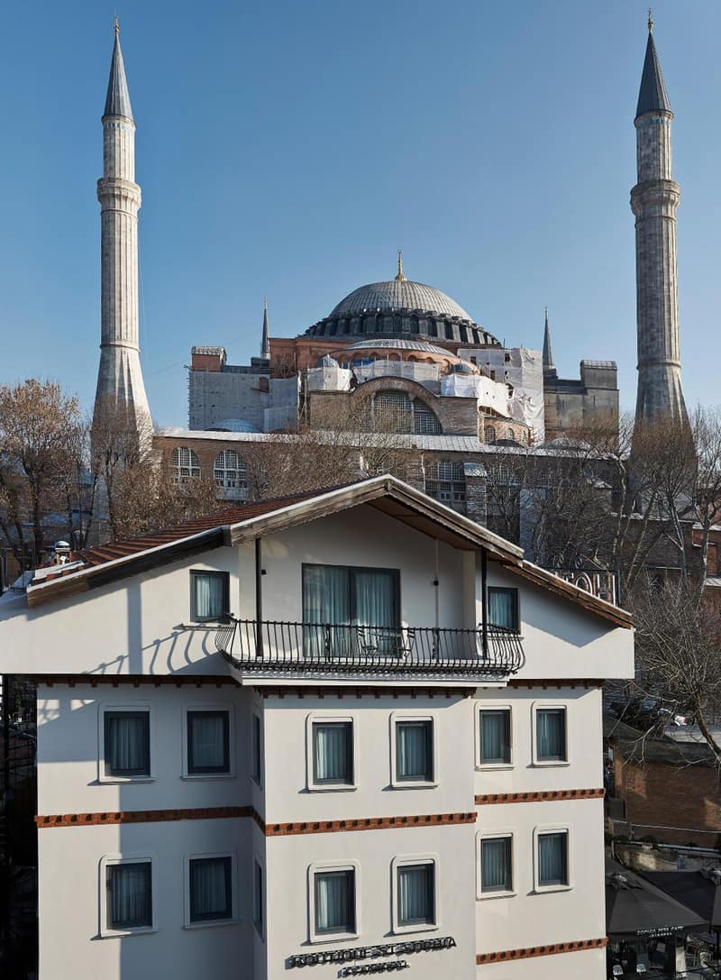 Hotel Saint Sophia — building