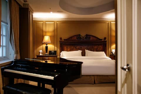 Windsor Arms Hotel — photo 7