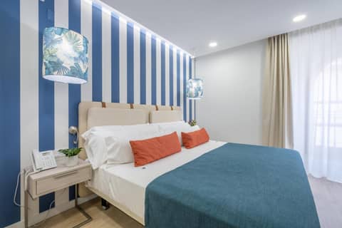 Soho Boutique Urban — hotel room