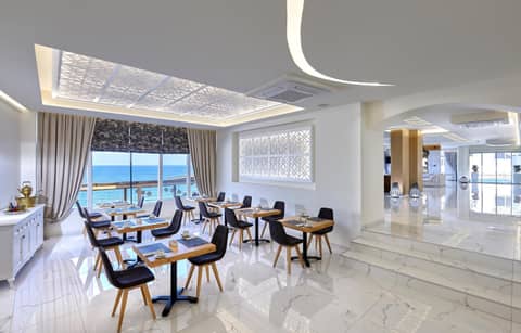 Vasia Boulevard Hotel (Adults Only) — dining
