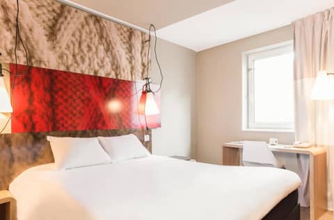 ibis Paris Bastille Faubourg St Antoine — hotel room