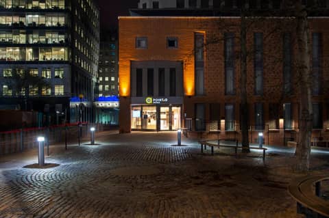 Point A Hotel London Canary Wharf — photo 3