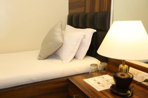 Gulf Hotel Mumbai- The Boutique Hotel Colaba Mumbai — photo 2
