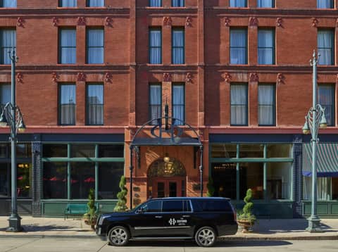 The Oxford Hotel — photo 2