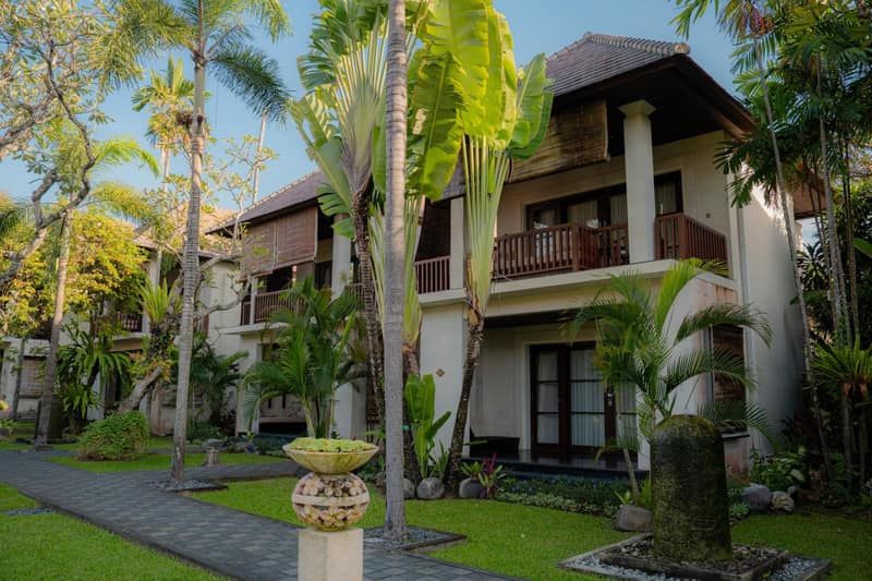 Griya Santrian a Beach Resort And Spa — building