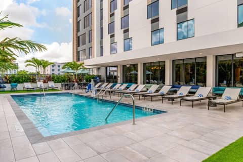 Comfort Inn & Suites Miami International Airport — photo 5