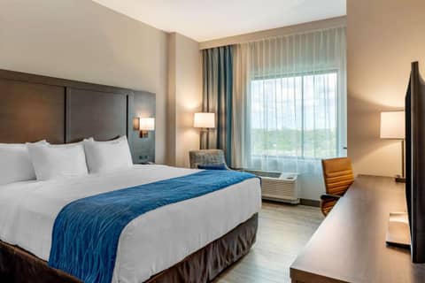 Comfort Inn & Suites Miami International Airport — photo 8