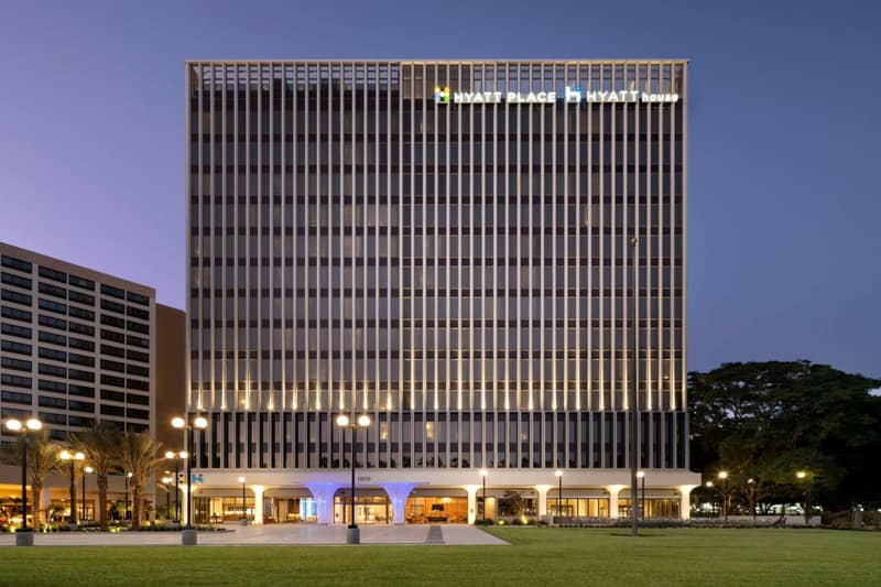 Hyatt House LAX Century Blvd — building