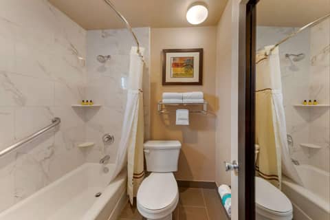 Best Western Plus Pavilions — photo 7