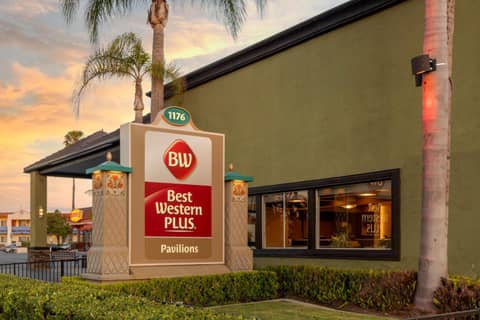 Best Western Plus Pavilions — photo 9