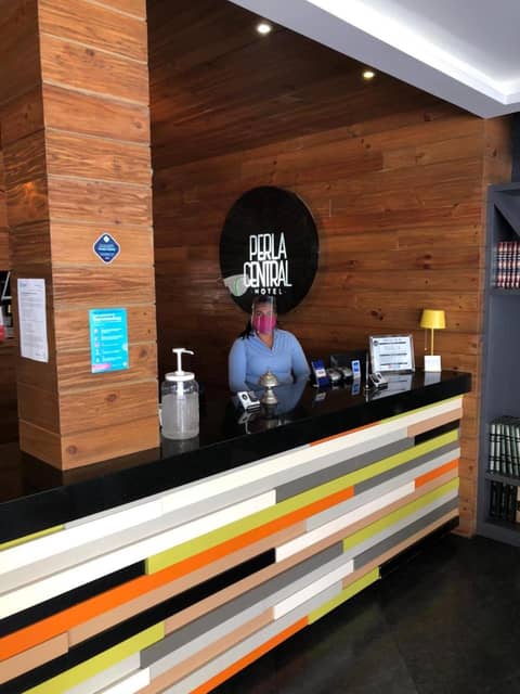 Hotel Perla Central — recepcion & lobby
