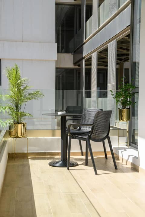 BH Appart Hotel — balance & terrace