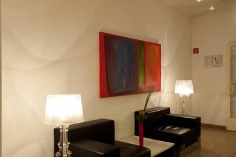 Hotel Topas Frankfurt City Centre - Digital Check-In — recepcion & lobby