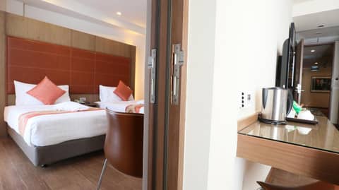Aspira On 8 Sukhumvit BTS Nana — hotel room