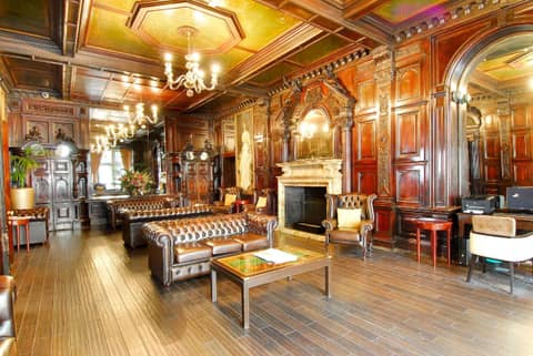 Grand Royale Hyde Park — banquet hall
