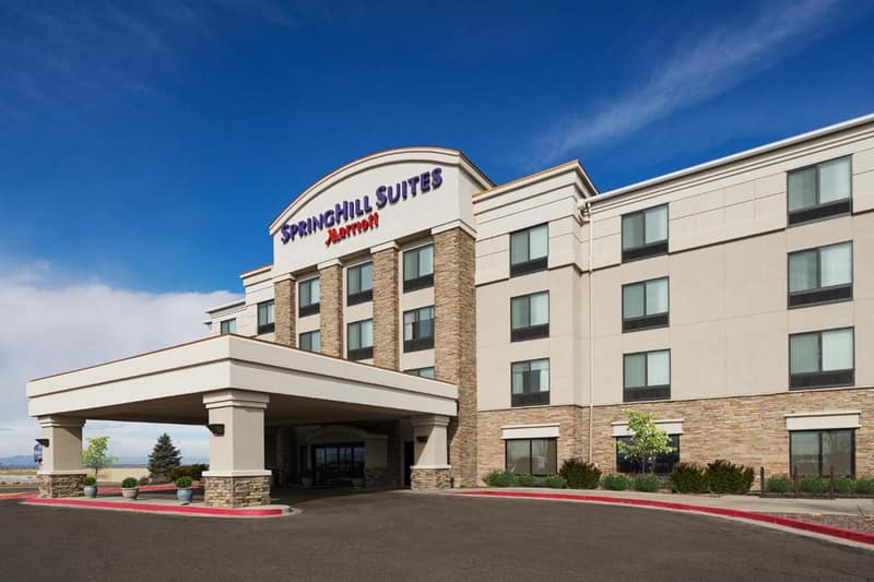 SpringHill Suites by Marriott Denver Airport — building
