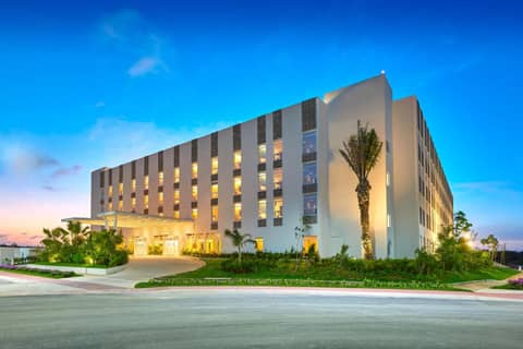 City Express Plus by Marriott Cancun Aeropuerto Riviera — photo 9