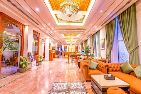 The Platinum Hotel — hotel reception