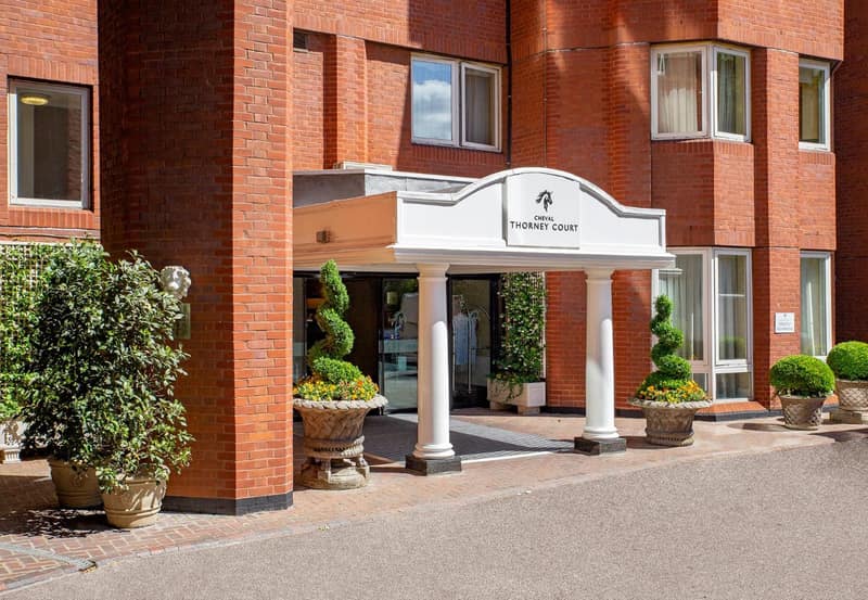 Cheval Thorney Court at Hyde Park — building