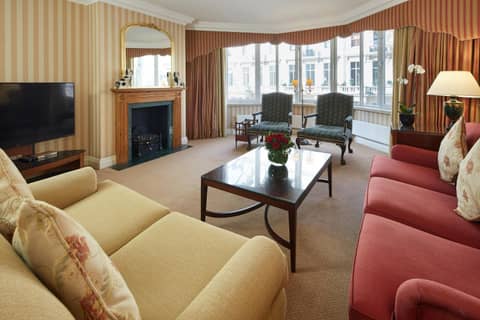 Cheval Thorney Court at Hyde Park — living room