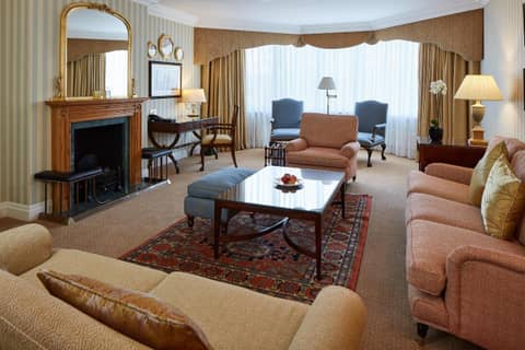Cheval Thorney Court at Hyde Park — living room