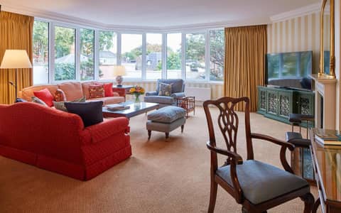Cheval Thorney Court at Hyde Park — living room