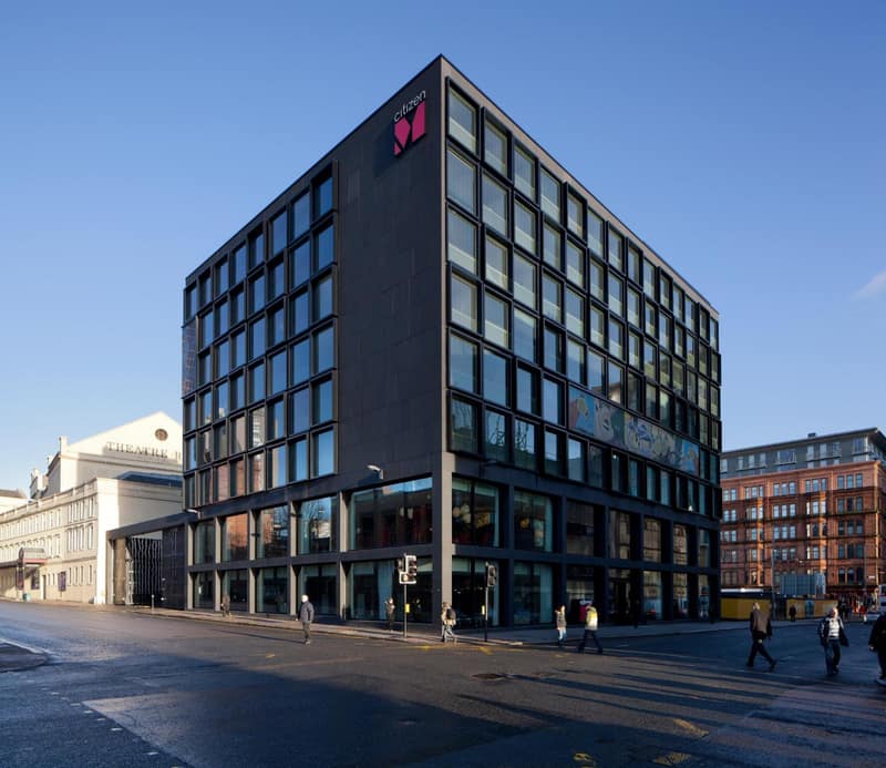 citizenM Glasgow — building