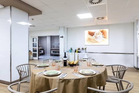 Sweet Hotel Renasa — dining