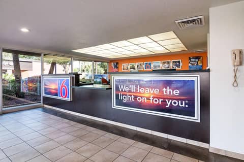 Motel 6-Tampa, FL - Fairgrounds — photo 3