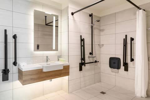 Courtyard by Marriott Glasgow SEC — photo 6