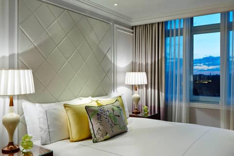 London Marriott Hotel Park Lane — hotel room