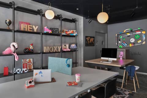 Moxy Bucharest Old Town — photo 5