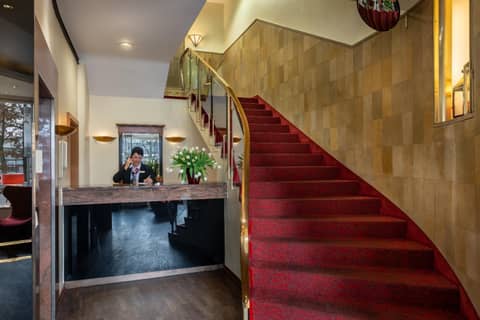 Garner Hotel Hamburg - Wandsbek Marktplatz by IHG — recepcion & lobby