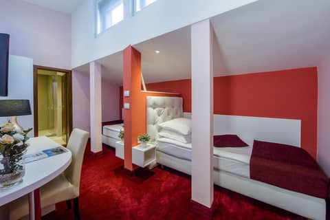 Hotel Central — photo 7