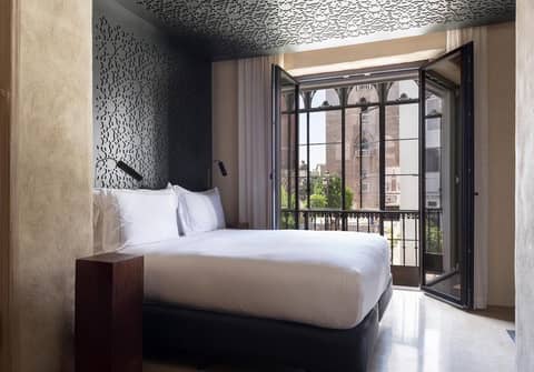 EME Catedral Mercer Hotel — hotel room