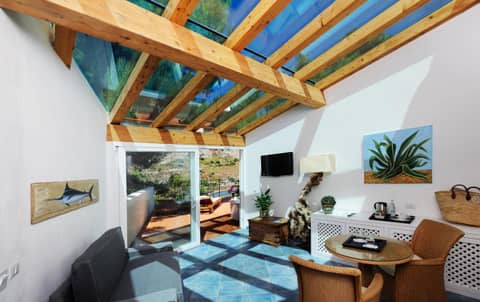 Le Calette Bay — hotel room