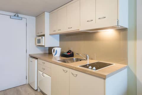 The Chancellor on Hobson — kitchen
