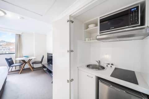 Oaks Sydney Castlereagh Suites — photo 4