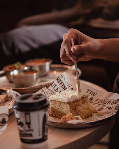 Maitrise Hotel Maida Vale - London — breakfast buffet